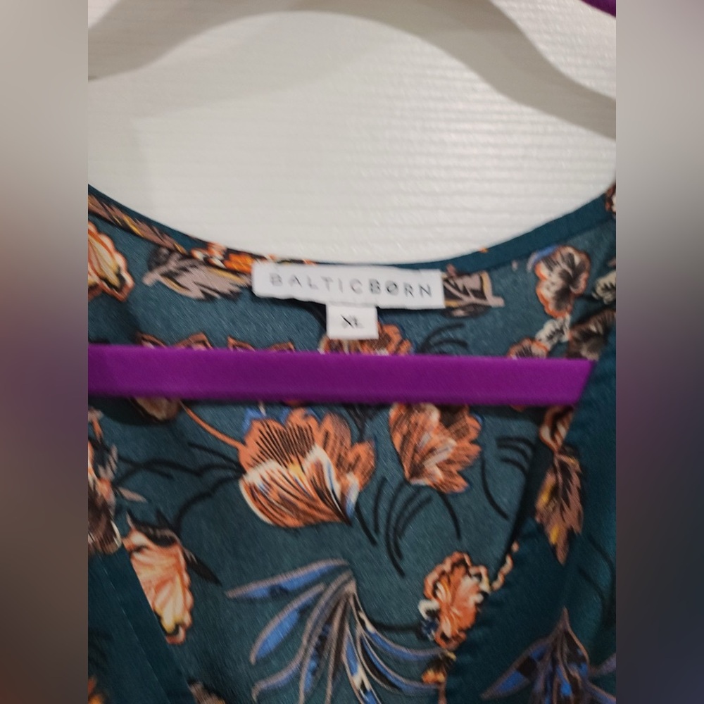 Mother of Groom Dress - Picture 3 of 10